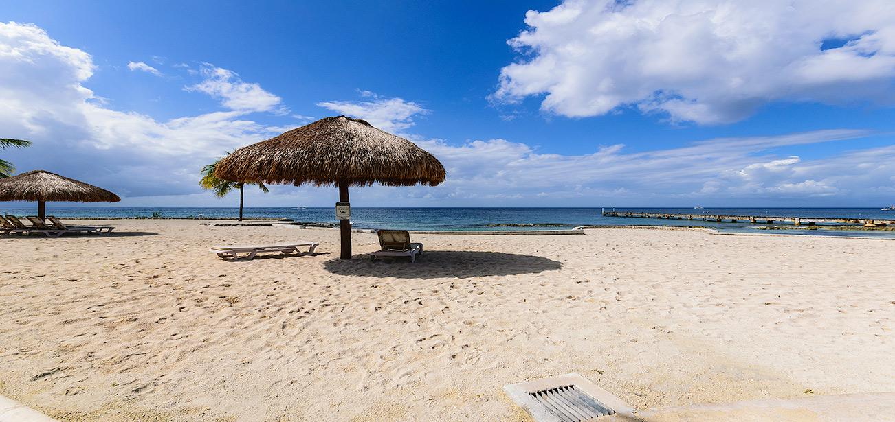 Costa Del Sol Cozumel a6 Beach Home Rental | RMOceanfrontRentals