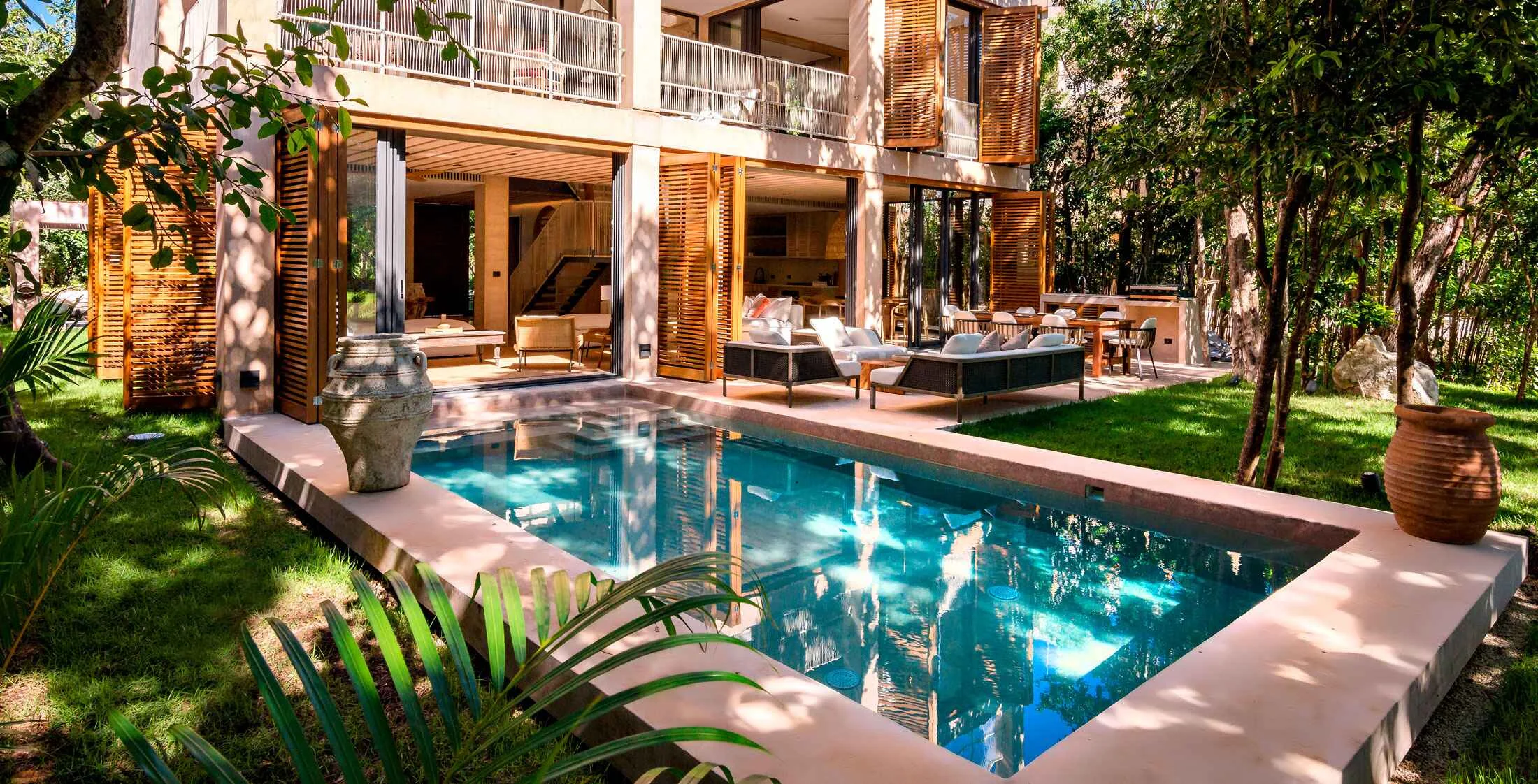 palm villa corasol