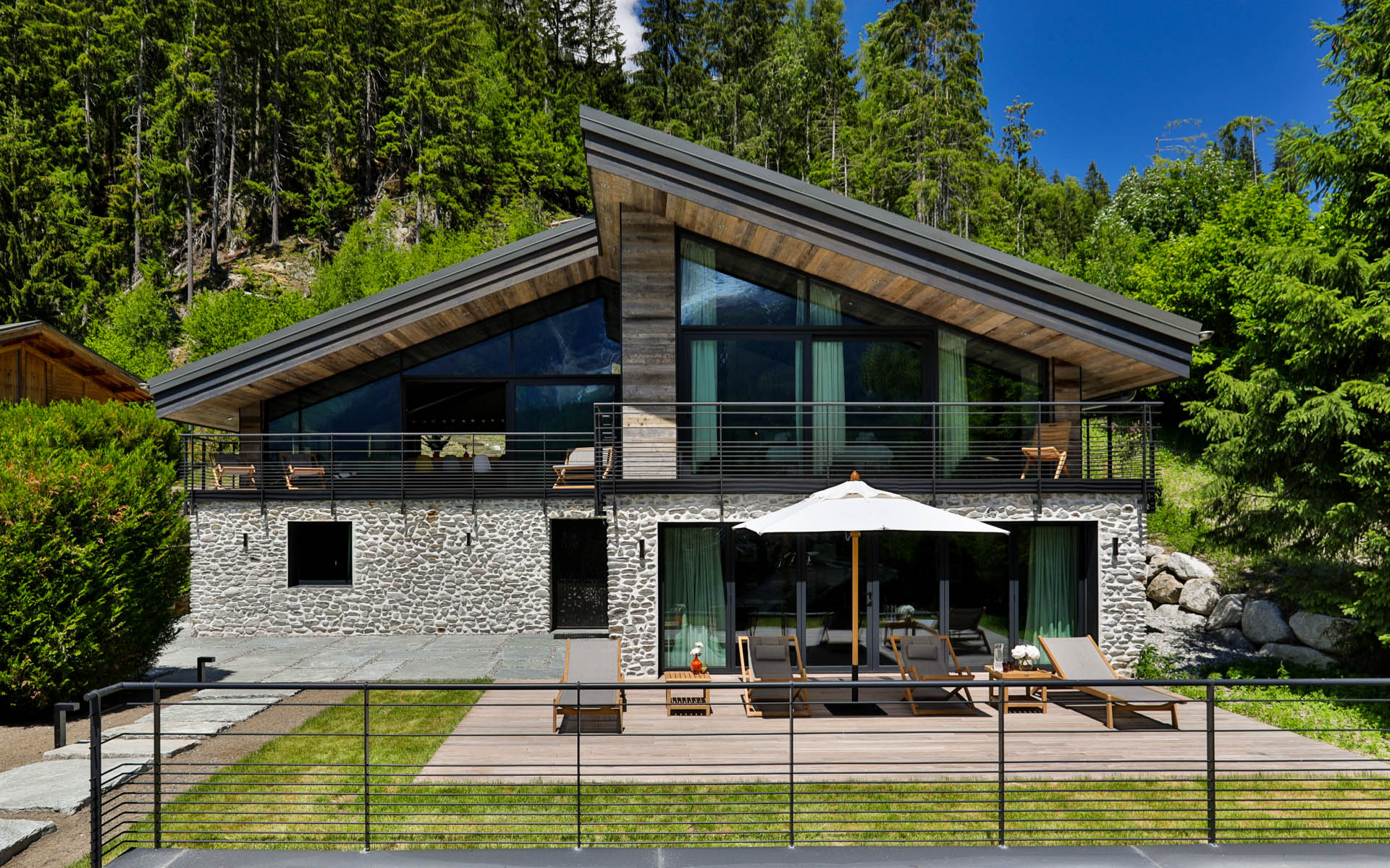 Rmoceanfrontrentals Chalets Chalet On The Rocks, Chamonix France