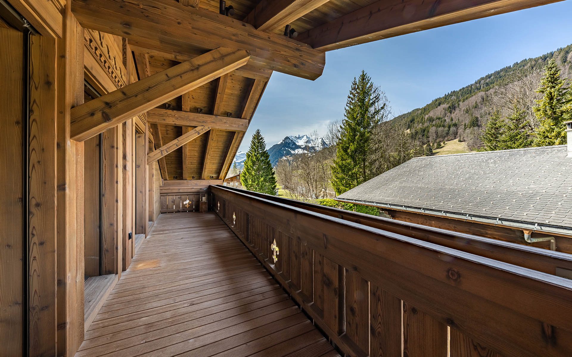 Rmoceanfrontrentals Chalets Ultima 2 BR Residences, Gstaad Switzerland