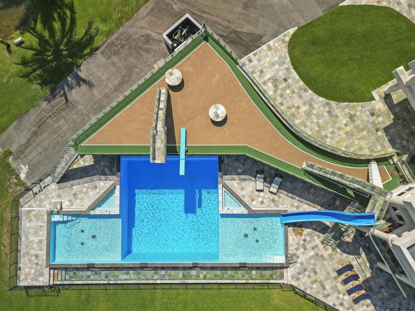 Rmoceanfrontrentals Hawaii Waterfalling Estate