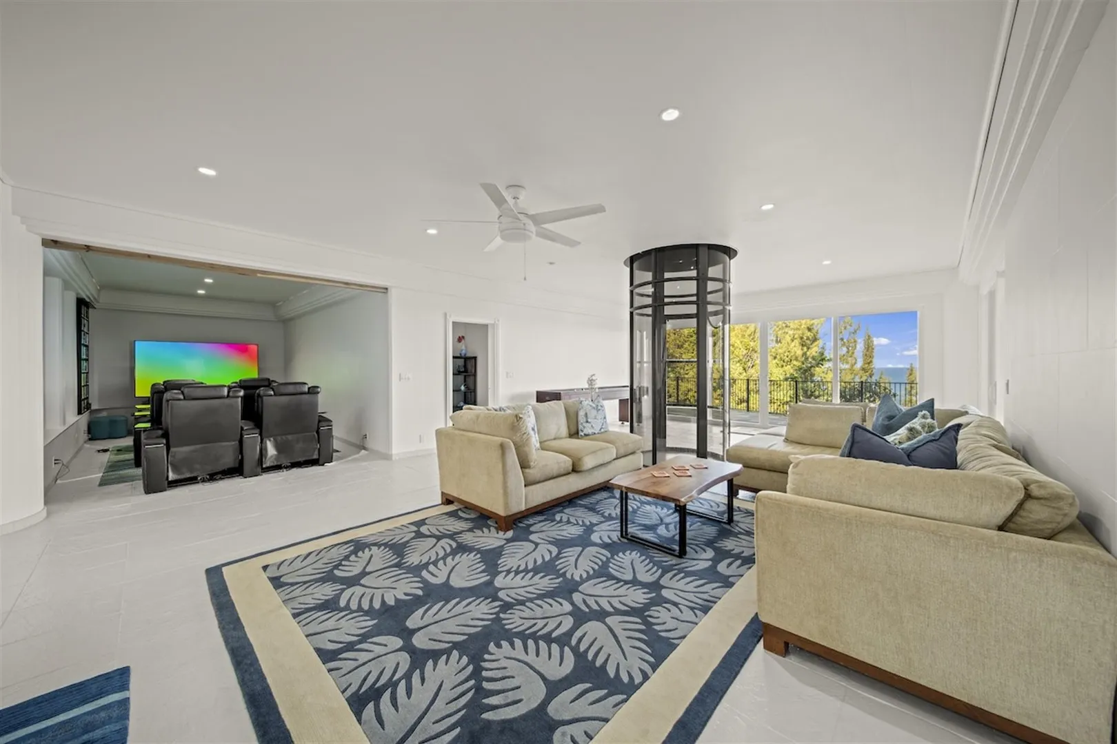 Rmoceanfrontrentals Hawaii Waterfalling Estate