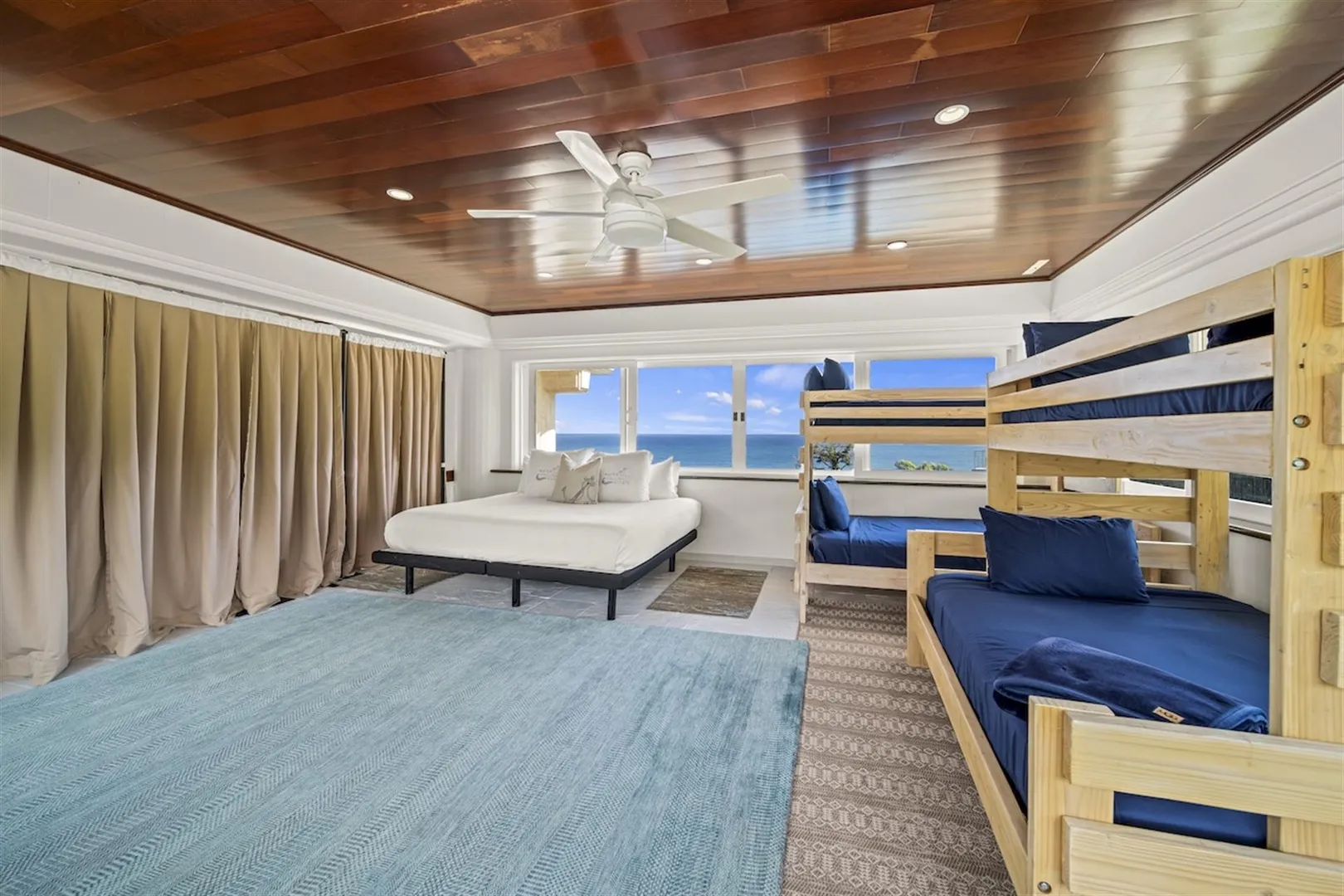 Rmoceanfrontrentals Hawaii Waterfalling Estate