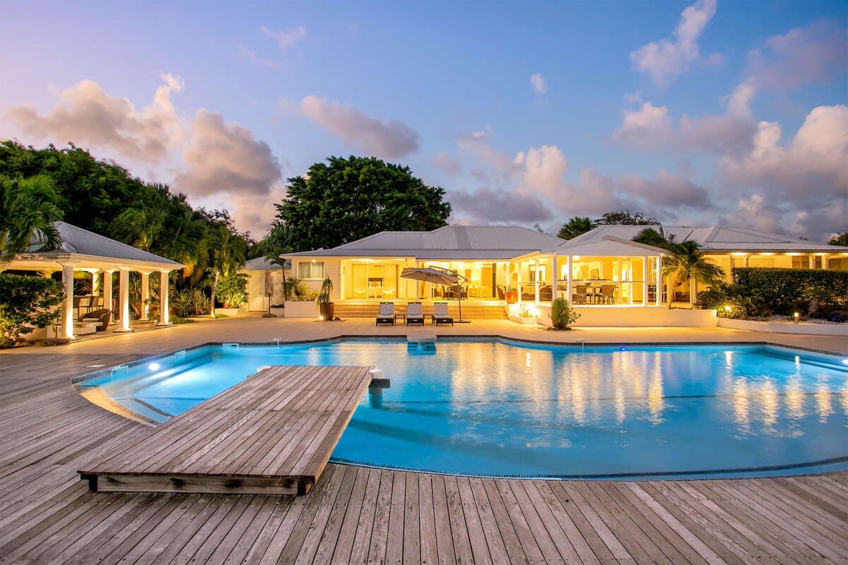 Rmoceanfrontrentals St Martin Sol e Luna 3 Bedroom Villa (21)