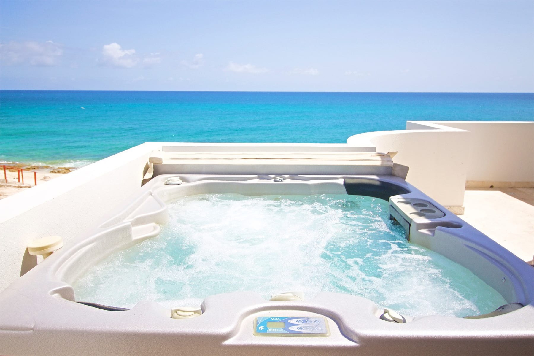 Rmoceanfrontrentals St Martin Sol e Luna 3 Bedroom Villa (45)