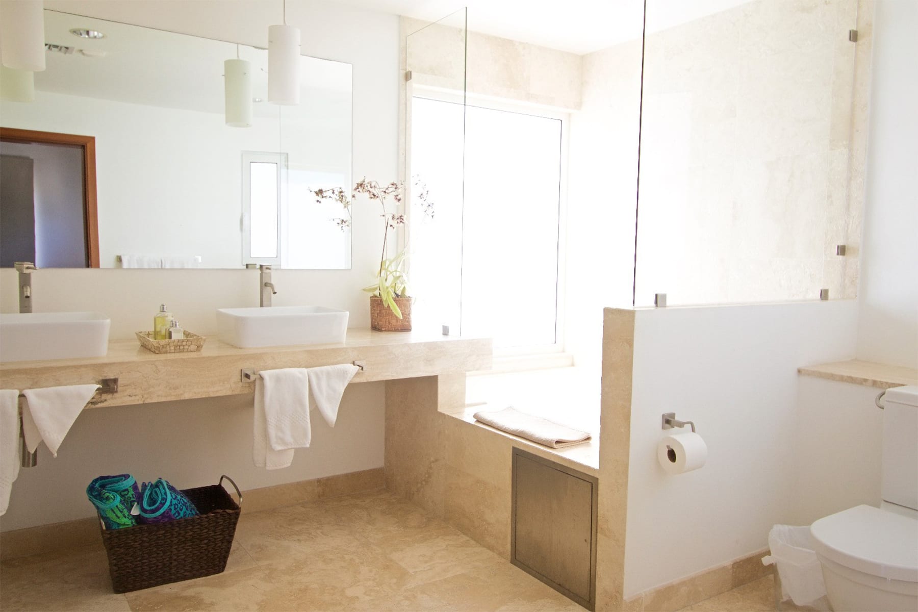 Rmoceanfrontrentals St Martin Sol e Luna 3 Bedroom Villa (47)