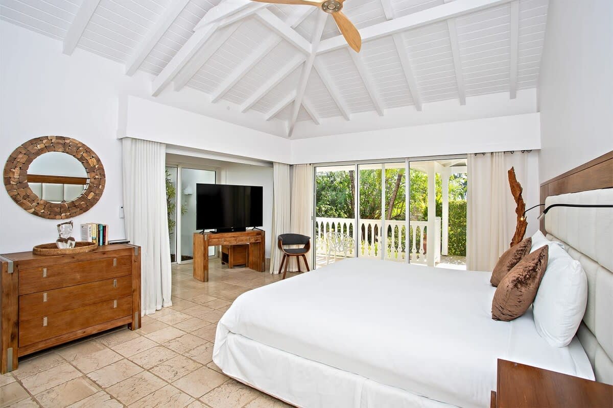 Rmoceanfrontrentals St Martin Sol e Luna 3 Bedroom Villa (7)