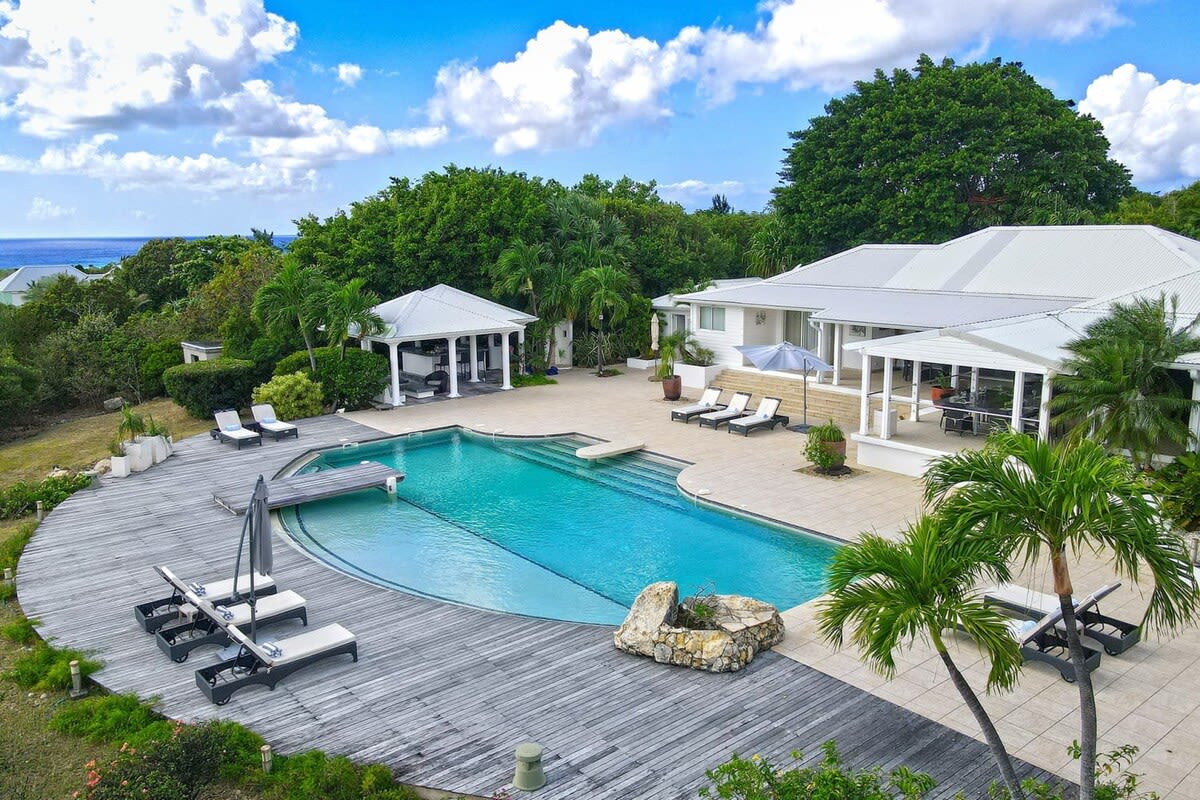 Rmoceanfrontrentals St Martin Sol e Luna 3 Bedroom Villa (71)