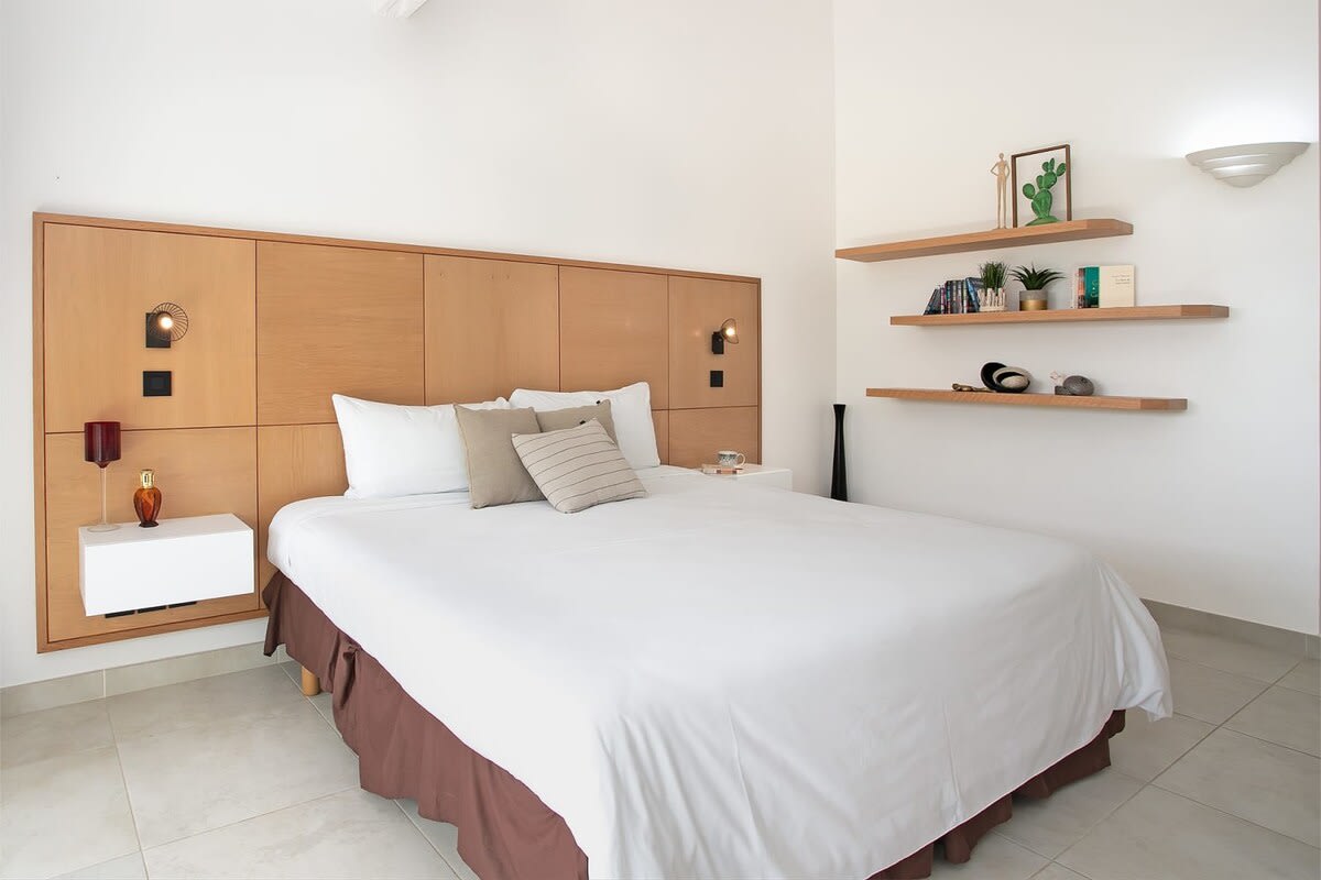 Rmoceanfrontrentals St Martin Sol e Luna 3 Bedroom Villa (76)