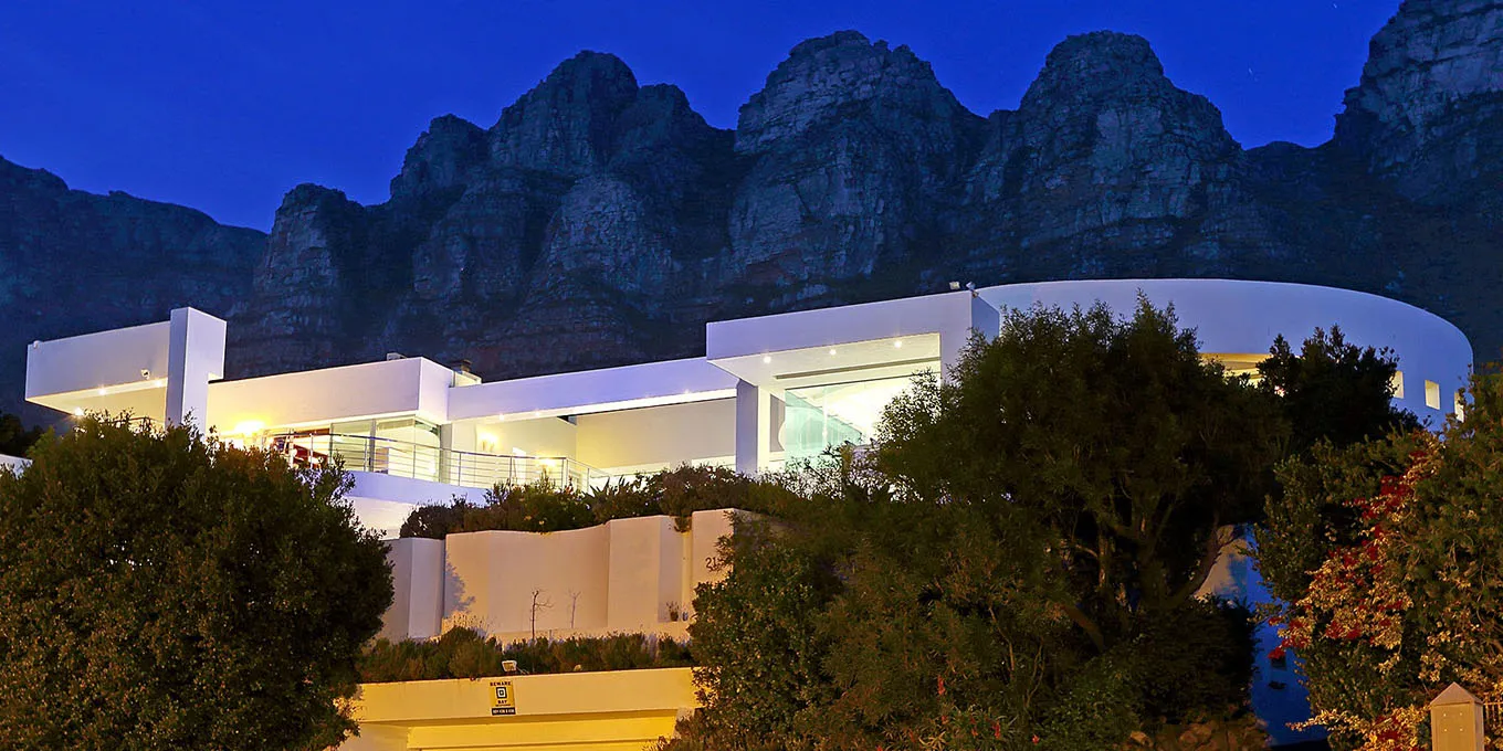 Rmoceanfrontrentals Cape Town Crystal Mountain Villa in Camps Bay