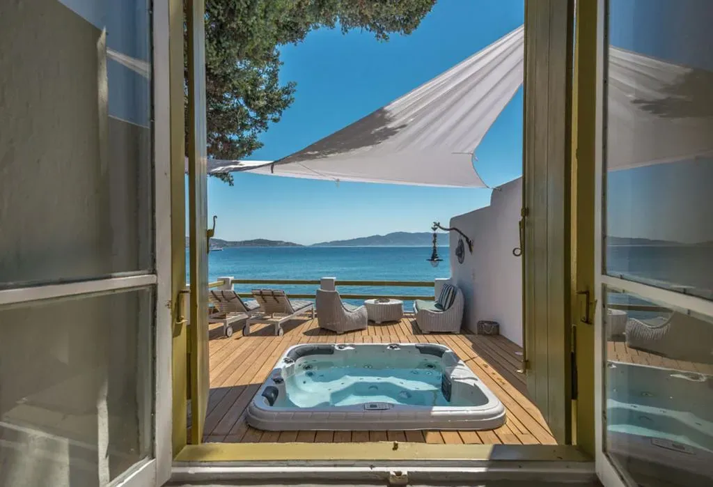Rmoceanfrontrentals Greekvilla Milos Luxury Villa Ivet (5)