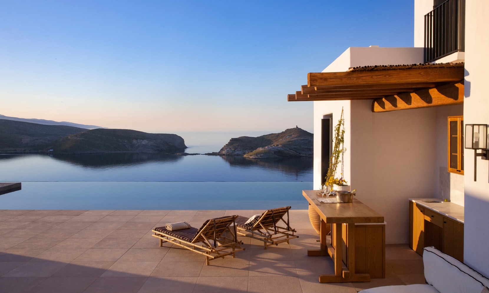 Rmoceanfrontrentals Greekvilla Tinos Villa Mandel