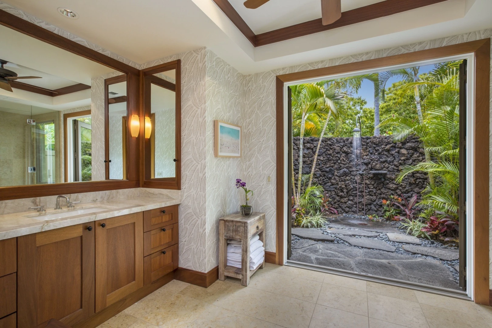 Rmoceanfrontrentals Hawaii 4BD Kahikole Street Estate (218)