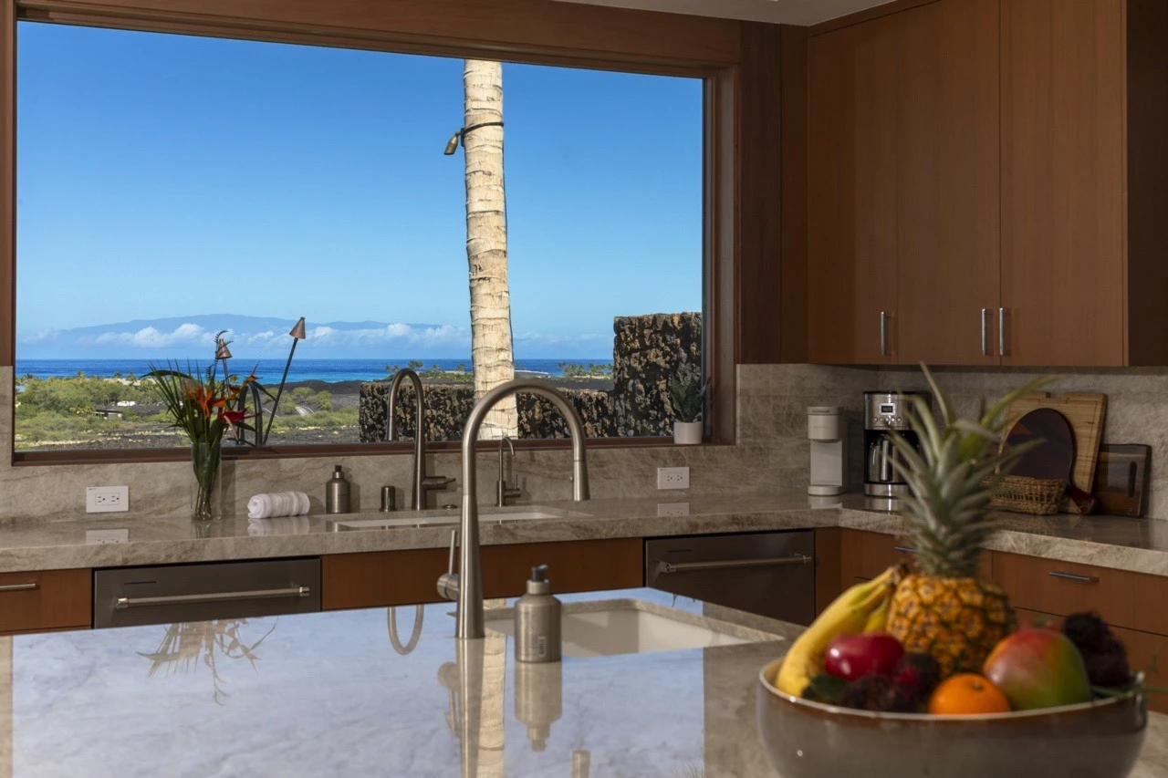 Rmoceanfrontrentals Hawaii 4BR Luxury Puka Pa Estate 1201