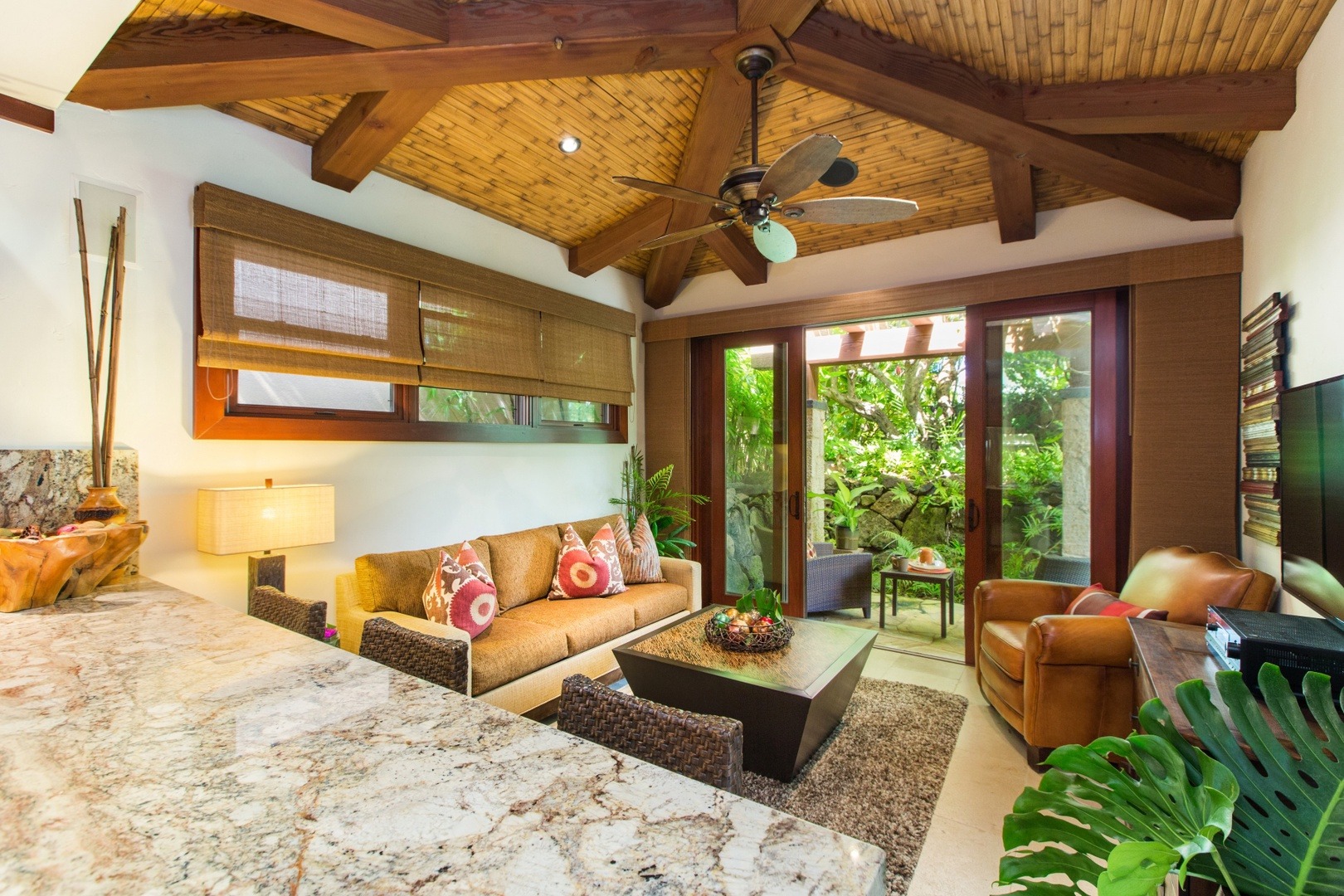 Rmoceanfrontrentals Hawaii Banyan House