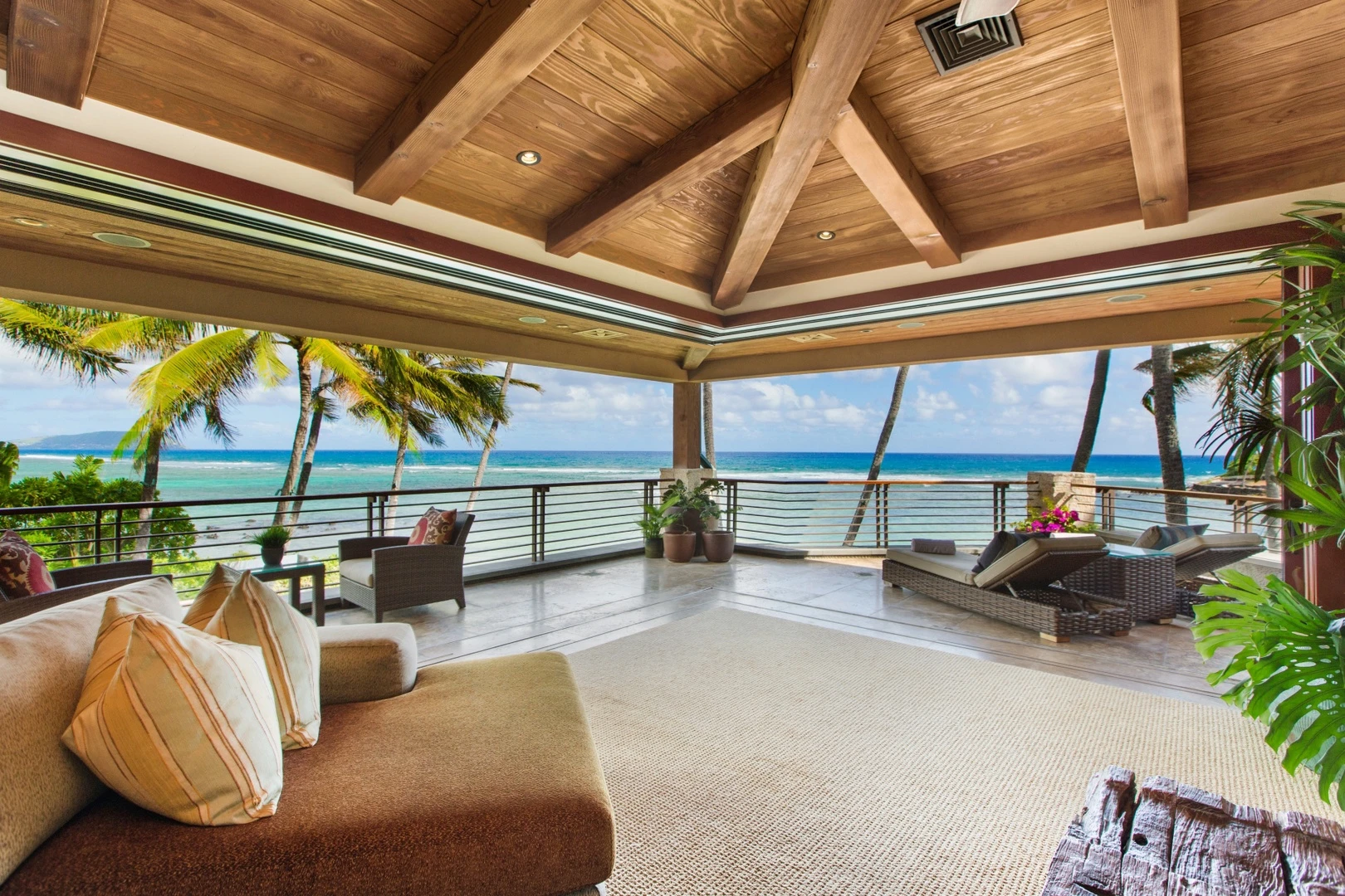 Rmoceanfrontrentals Hawaii Banyan House