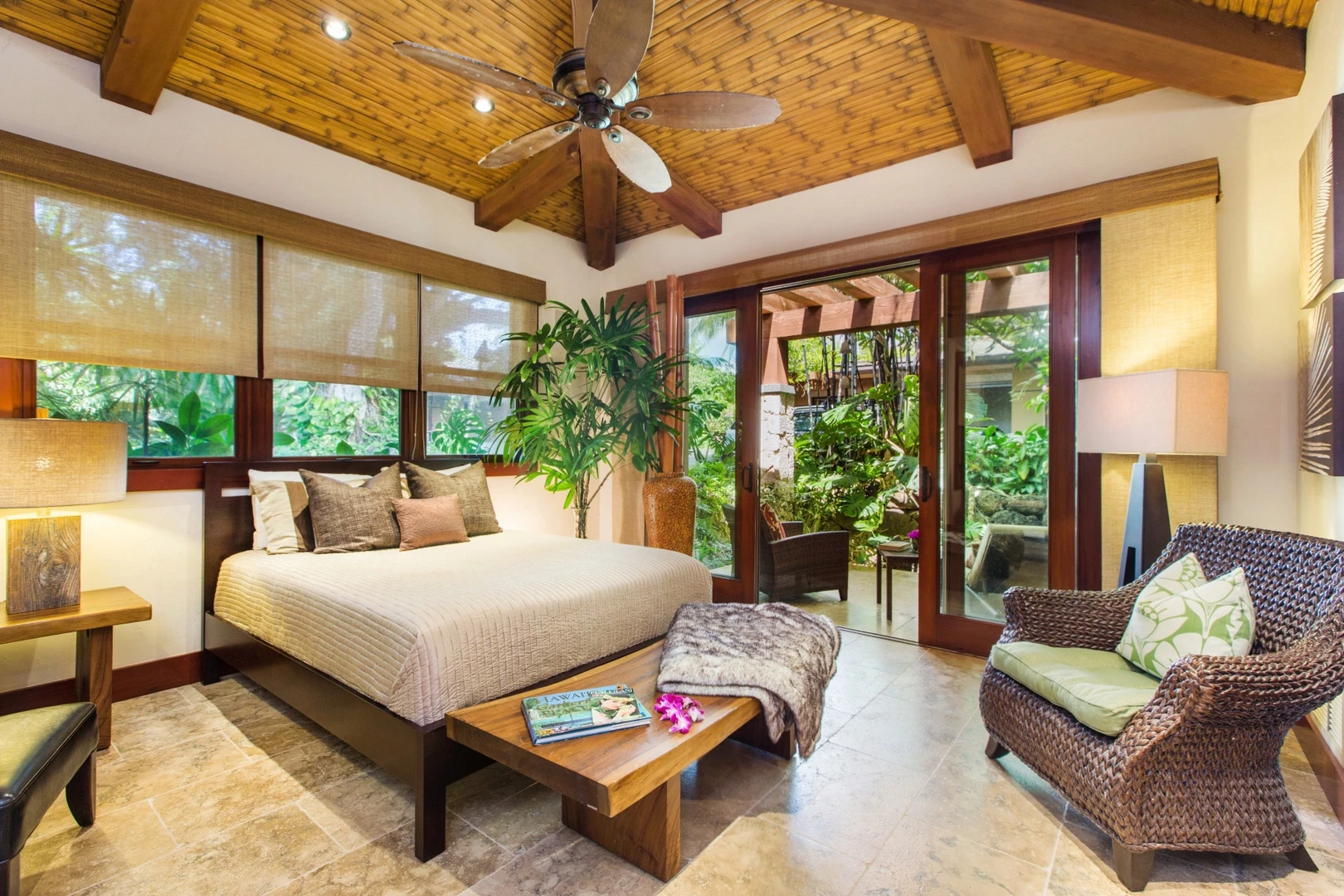 Rmoceanfrontrentals Hawaii Banyan House
