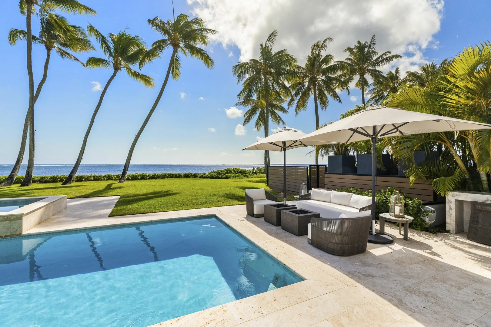Rmoceanfrontrentals Hawaii Niu Beach Estate