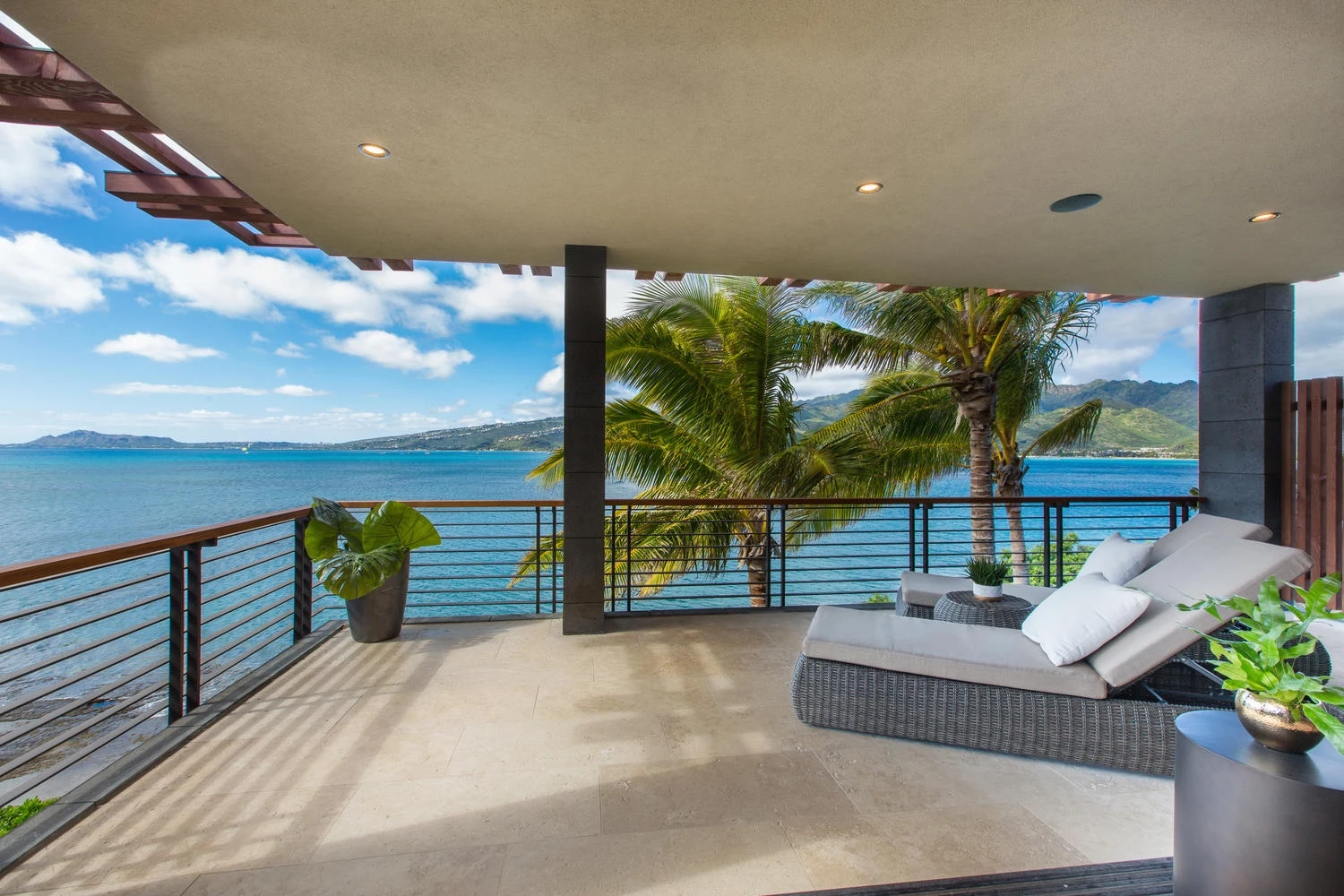 Rmoceanfrontrentals Hawaii Ocean House
