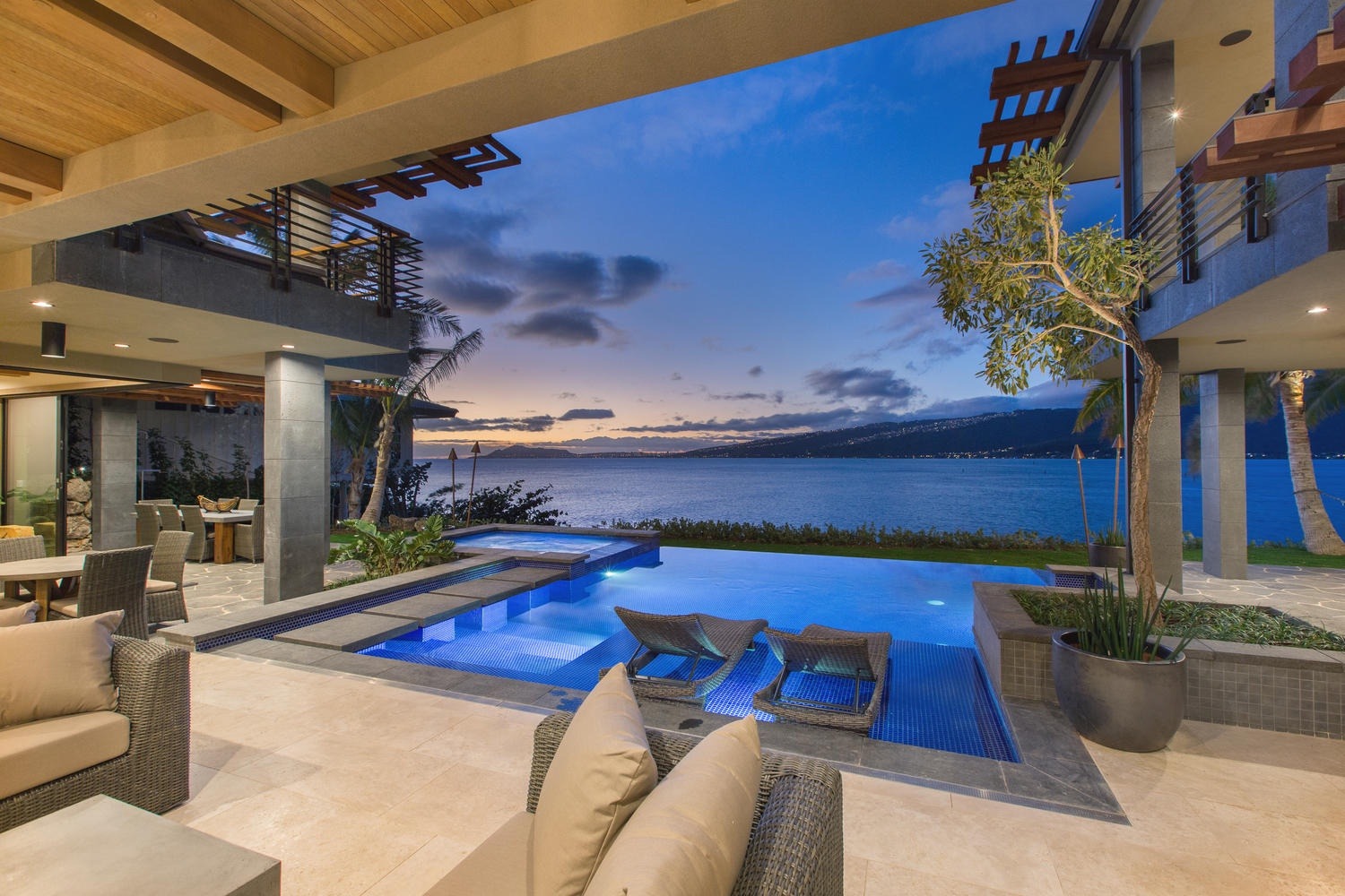 Rmoceanfrontrentals Hawaii Ocean House