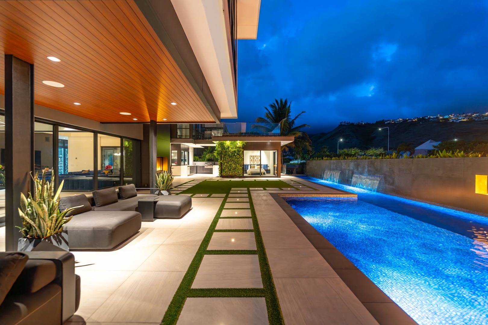 Rmoceanfrontrentals Hawaii Ocean Villa Emilie