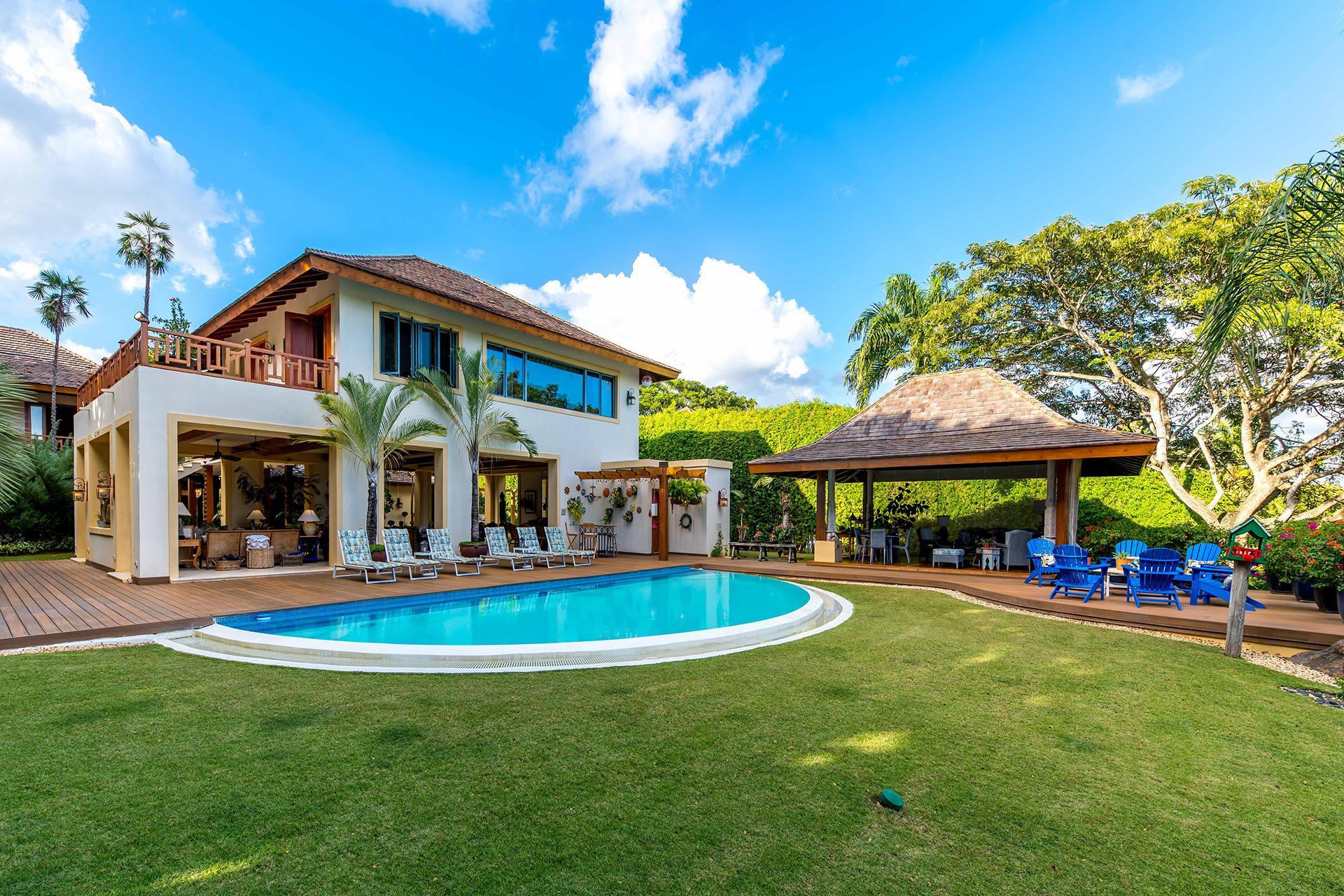 bahia chavon 7 La sultana Balinese 6