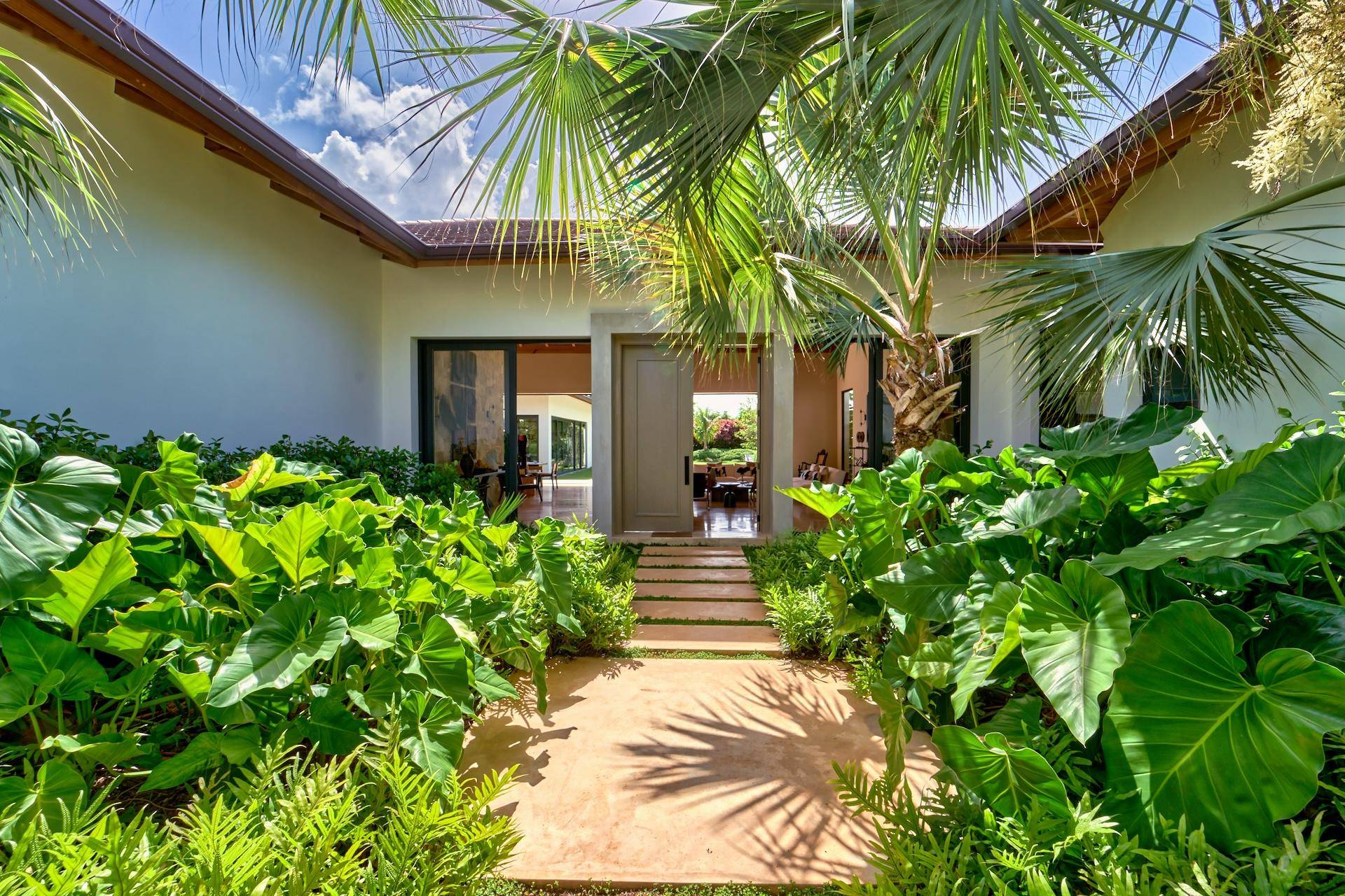 Rmoceanfrontrentals dominican republic barranca 72 villa porton
