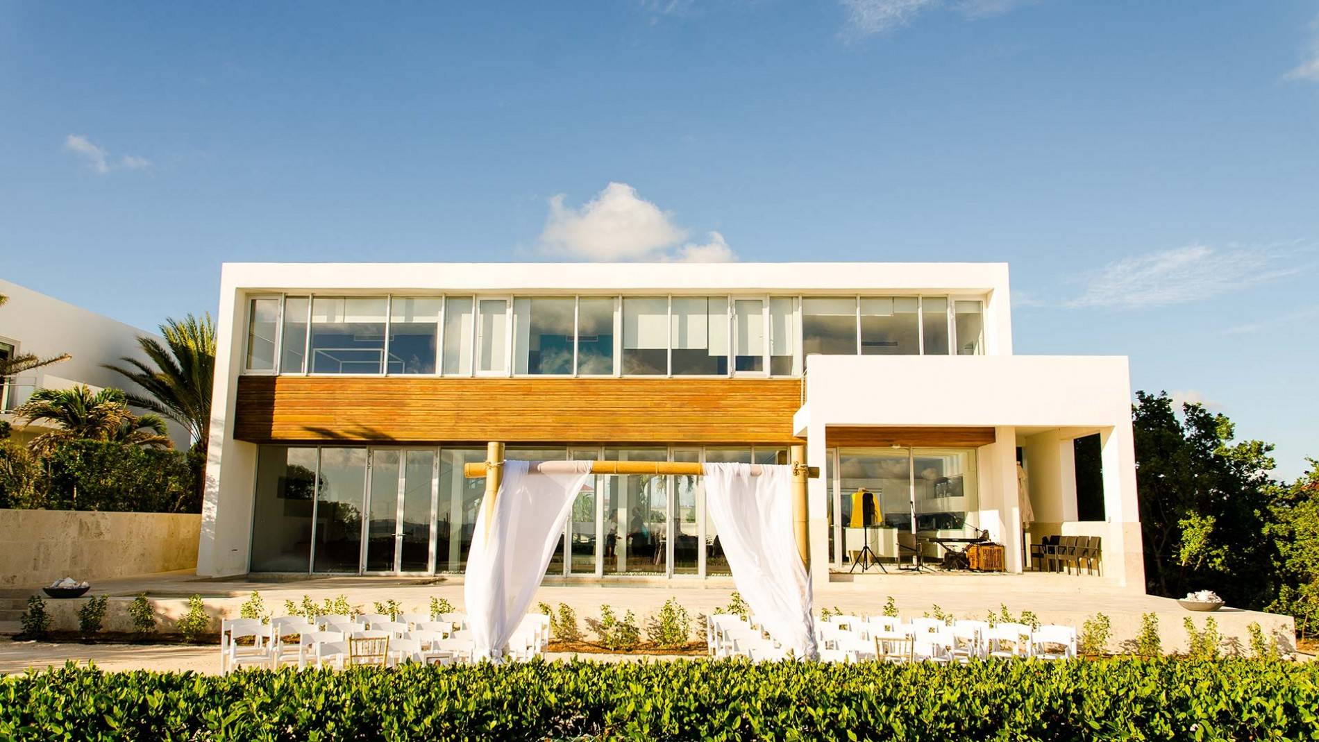 beaches edge anguilla villa rental 2