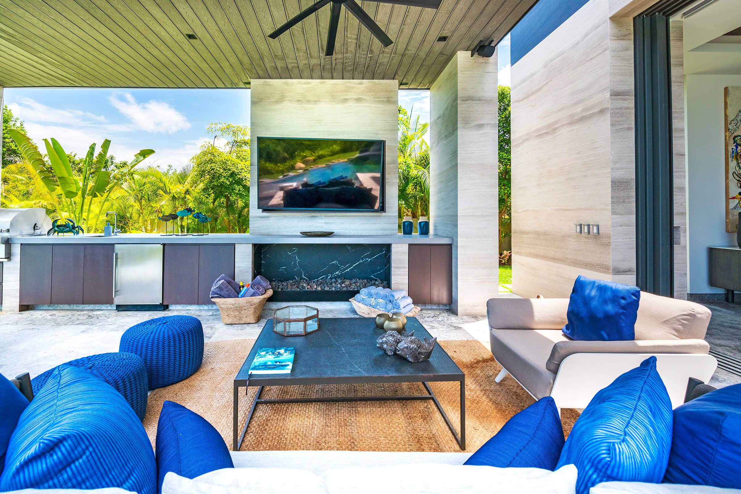 Rmoceanfrontrentals punta mita Villa casa six iyari estates