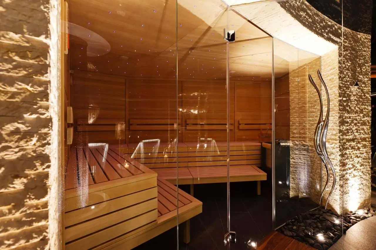 chalet-zermatt-peak-spa-06-sauna-1920-75