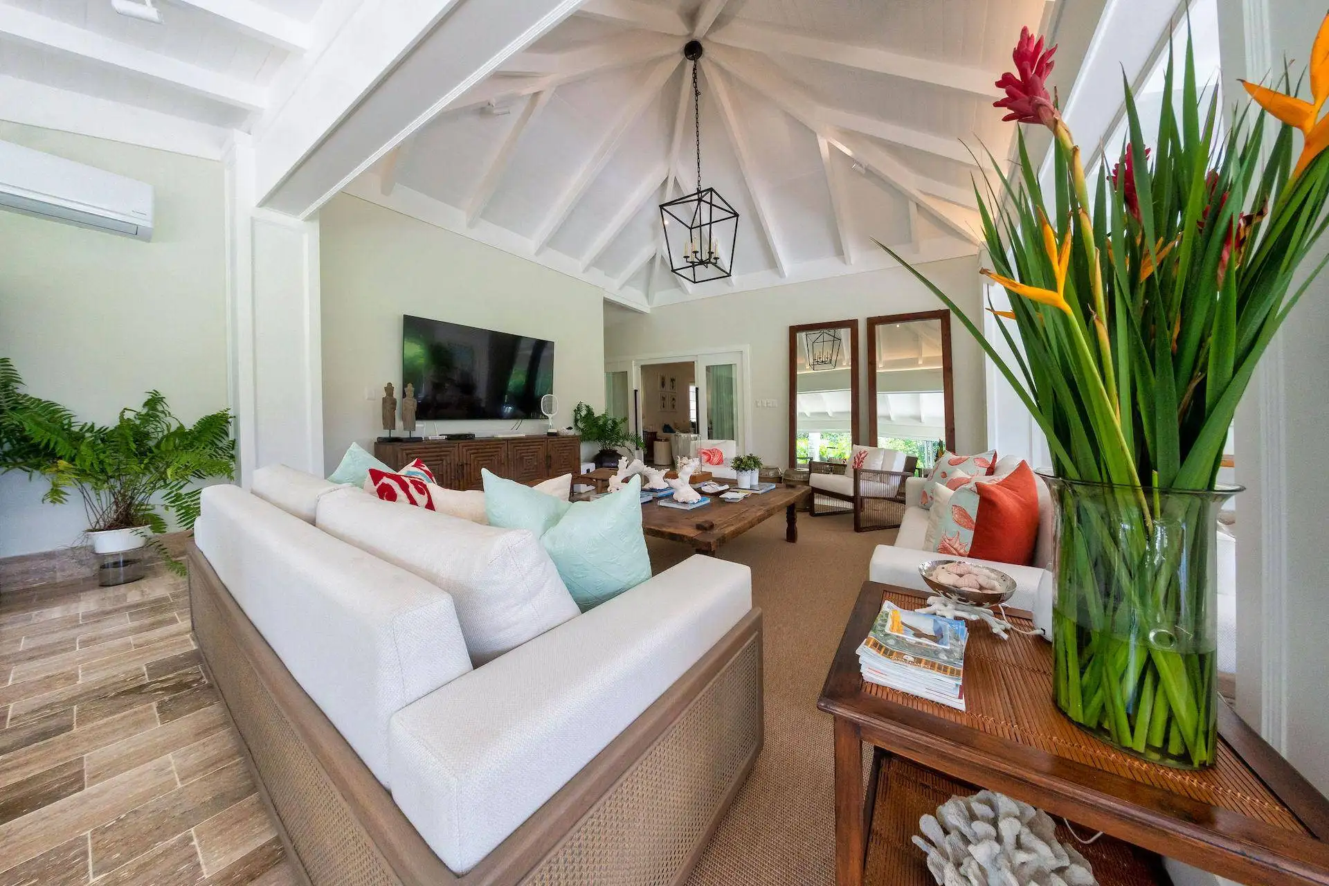 Rmoceanfrontrentals dominican republic golf villa 120 Uchi casa de campo
