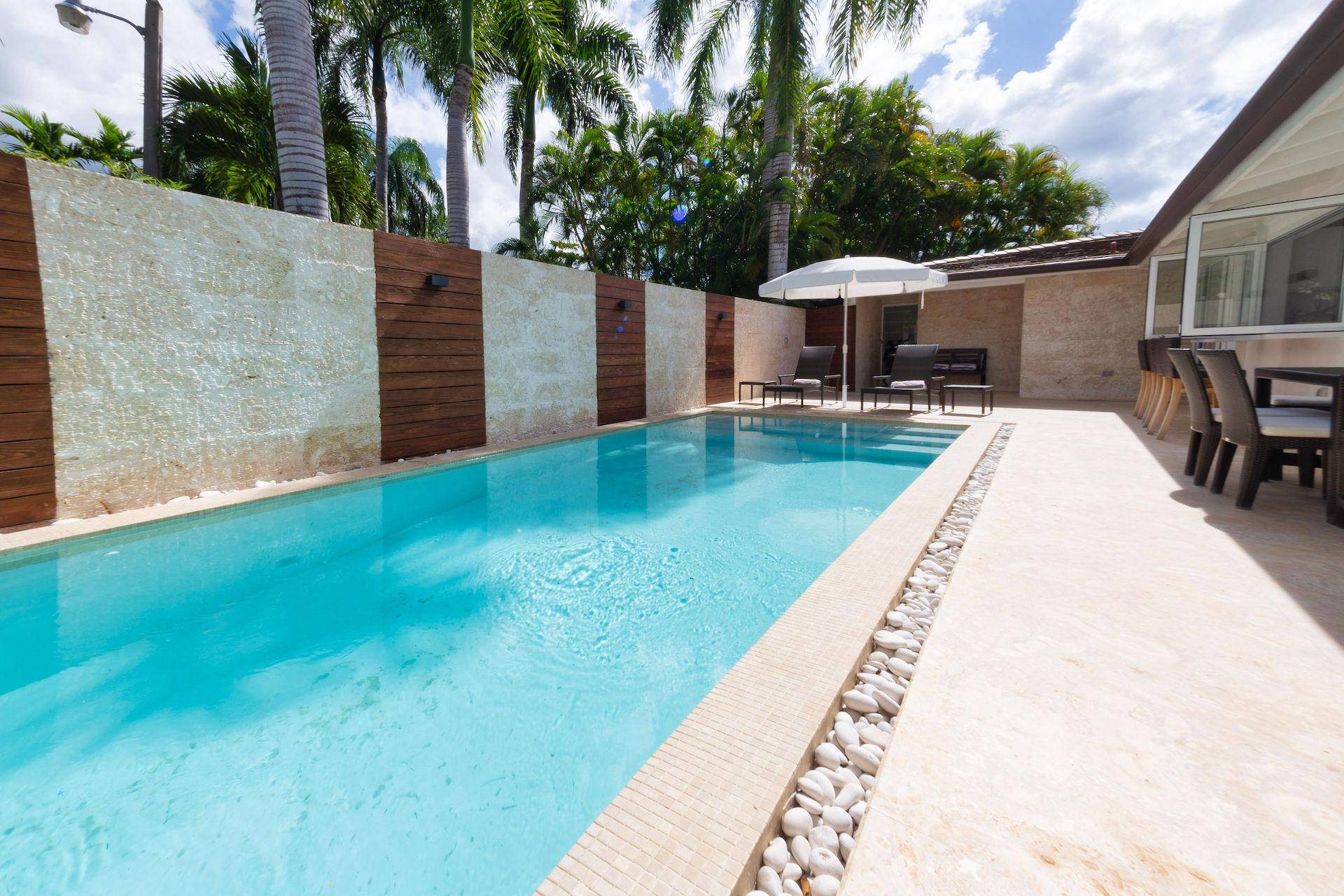 Rmoceanfrontrentals dominican republic golf villa 120 Uchi casa de campo