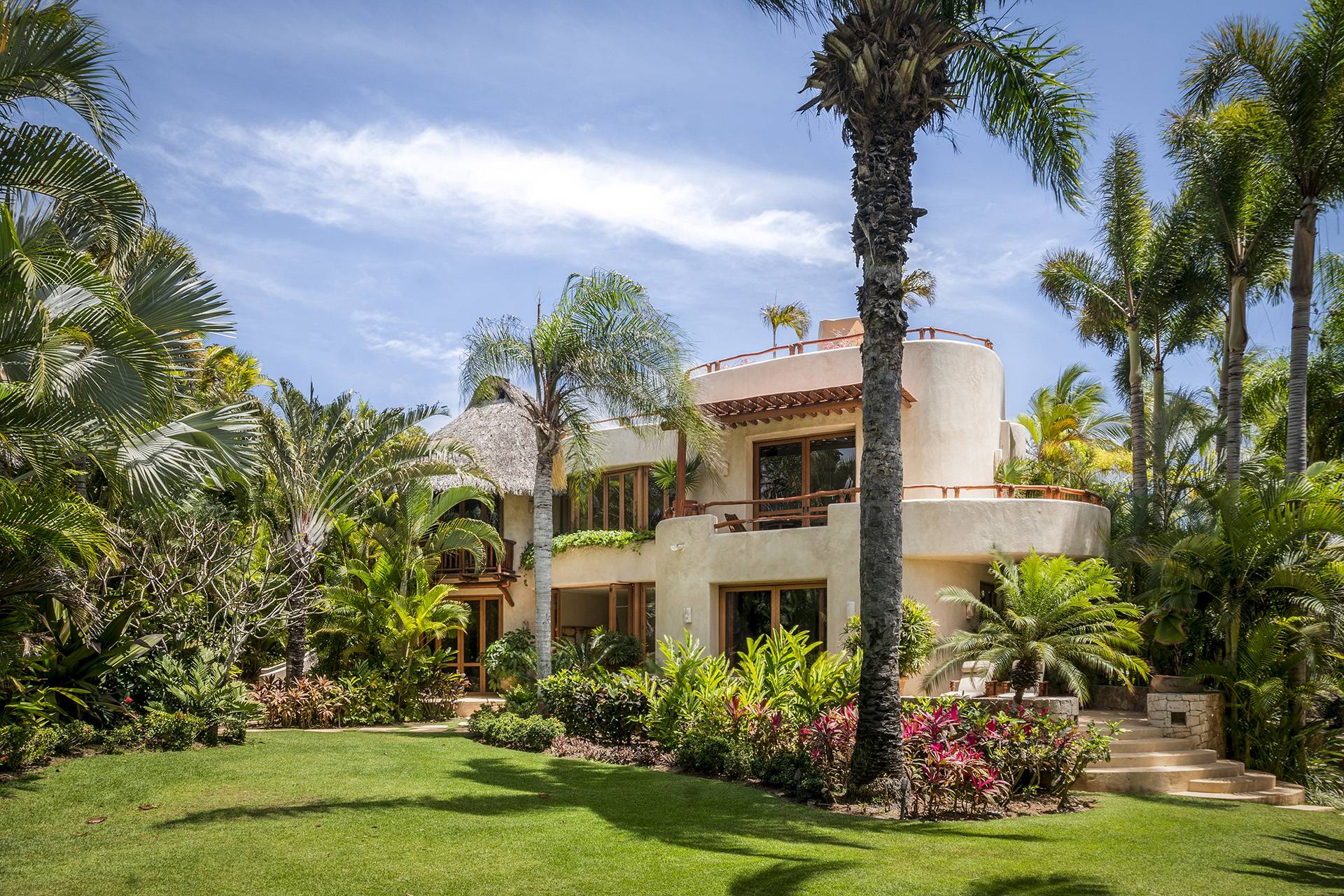 Rmoceanfrontrentals punta mita villa palma sola