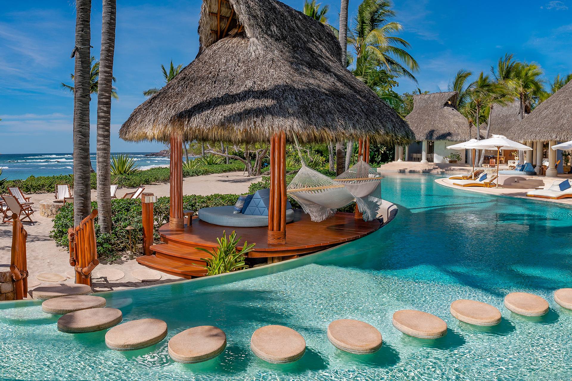 Rmoceanfrontrentals punta mita villa palma sola