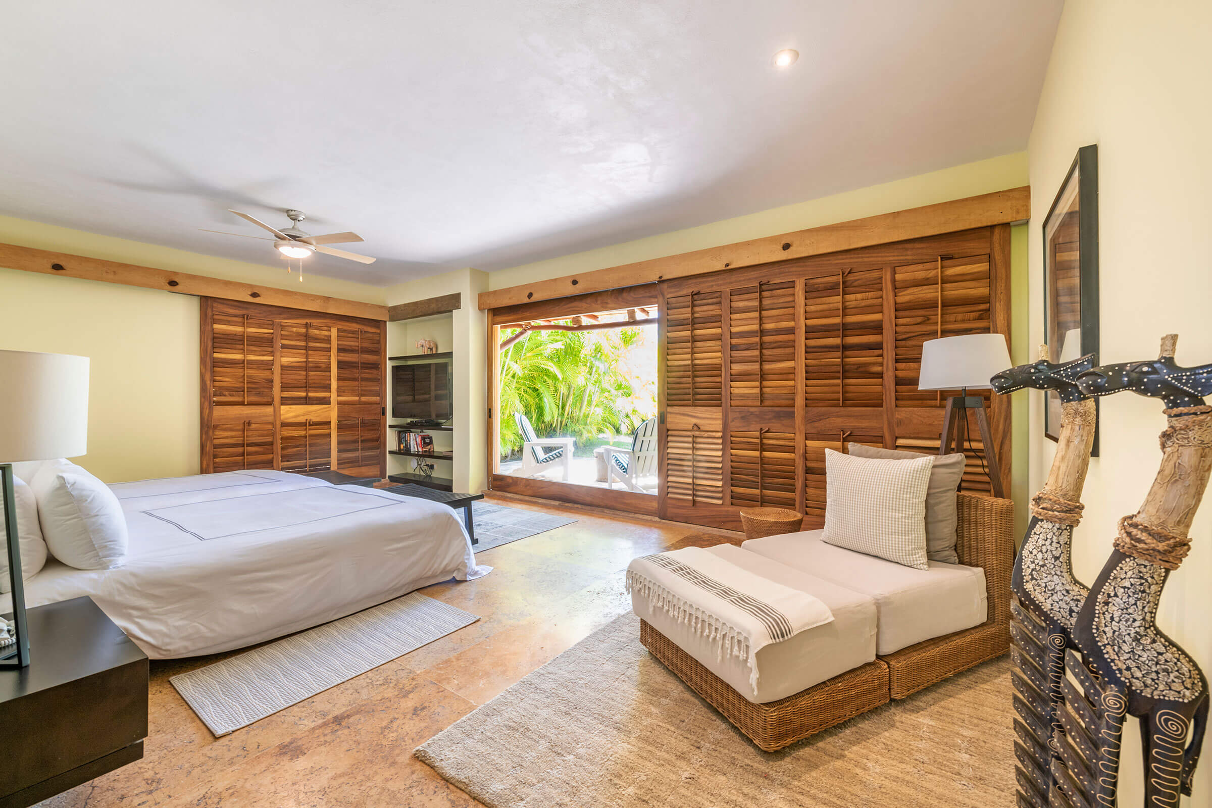villa aire lagos del mar punta mita 1