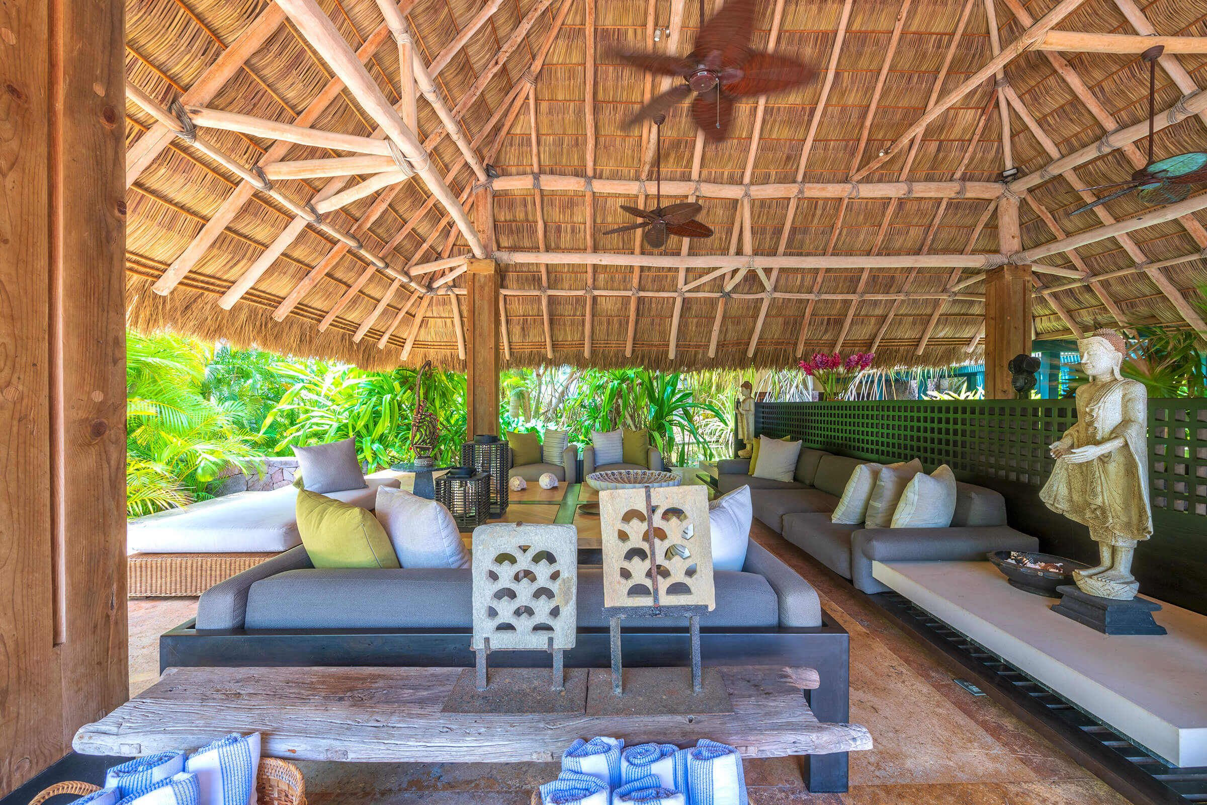 villa aire lagos del mar punta mita 23