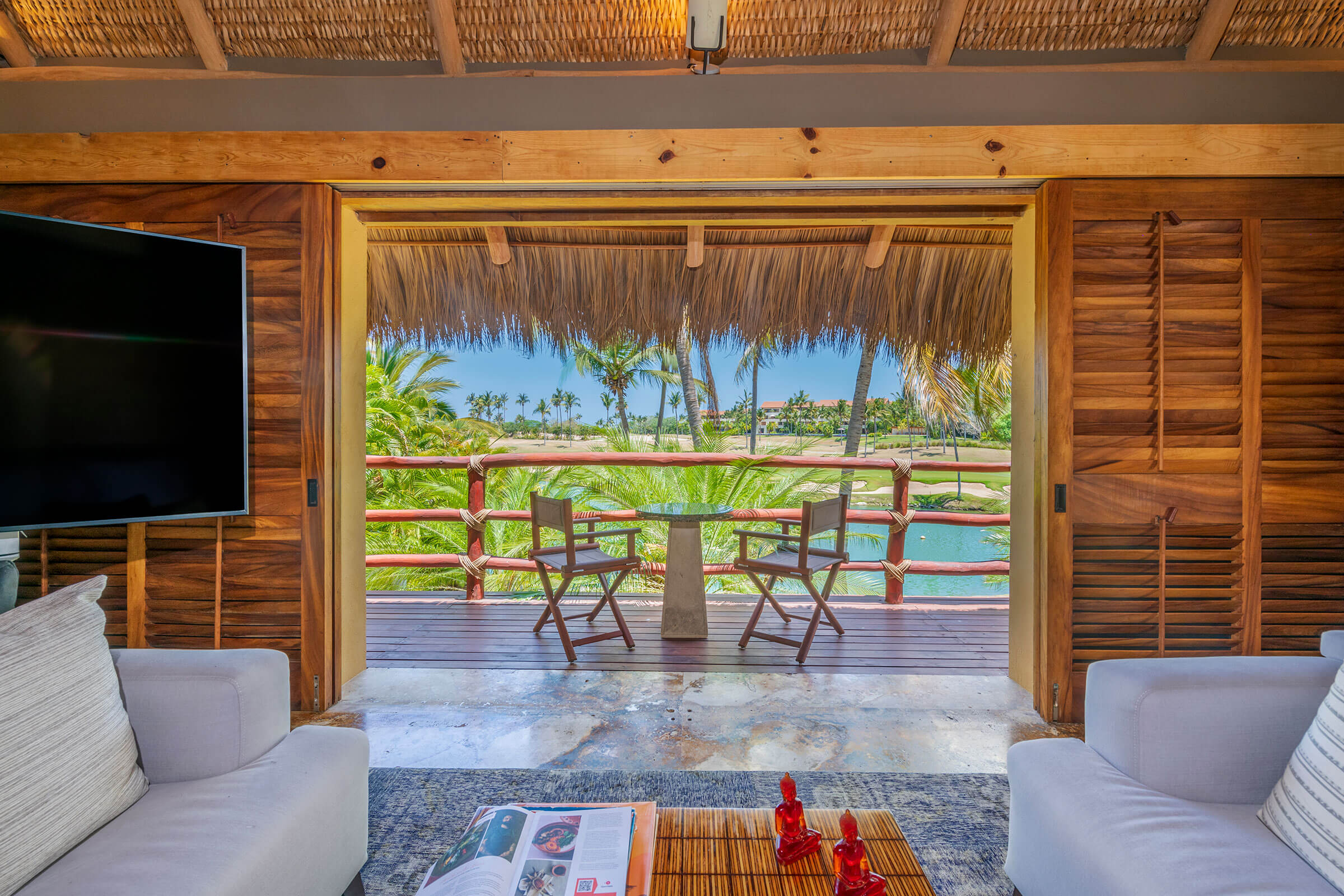 villa aire lagos del mar punta mita 24
