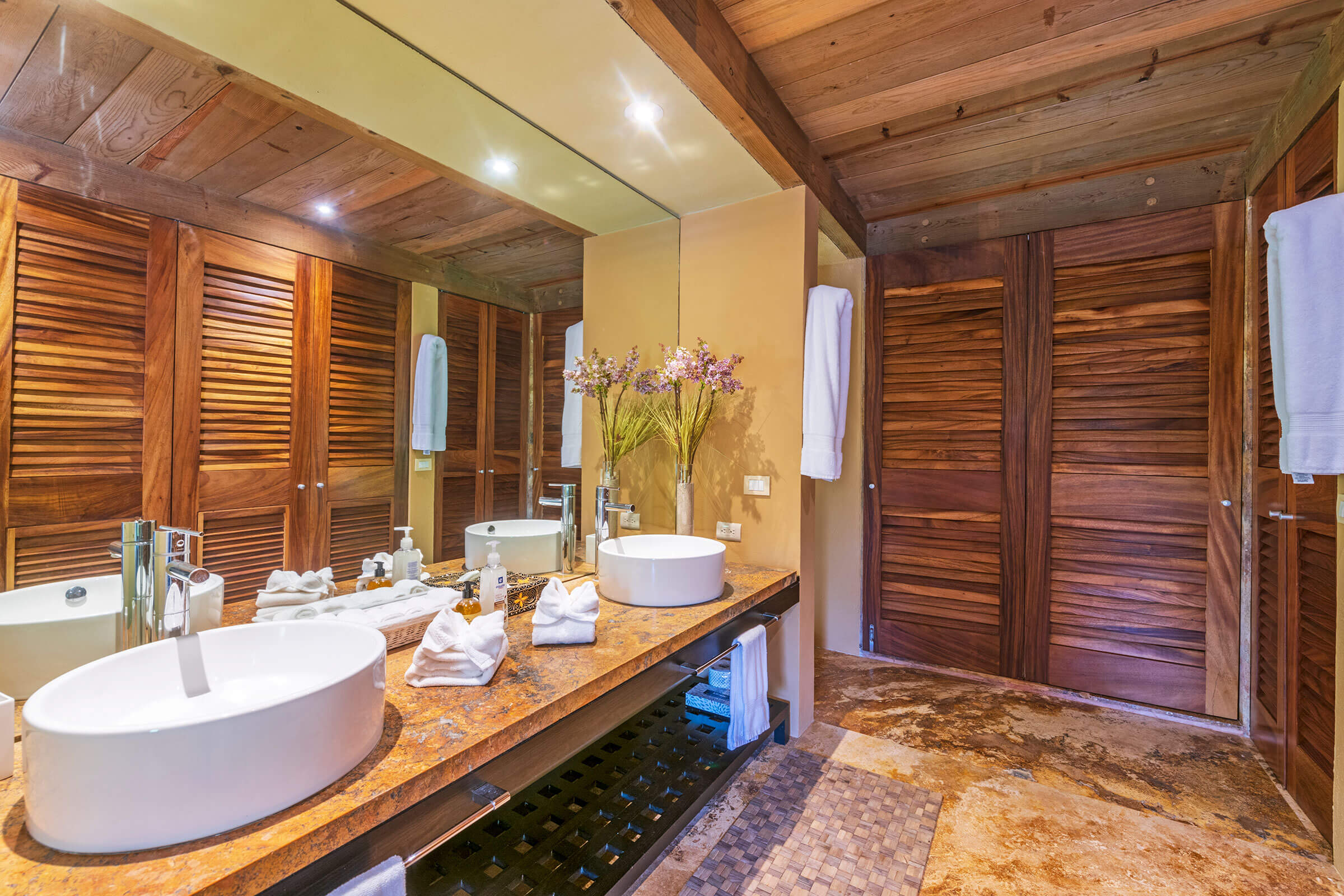 villa aire lagos del mar punta mita 38
