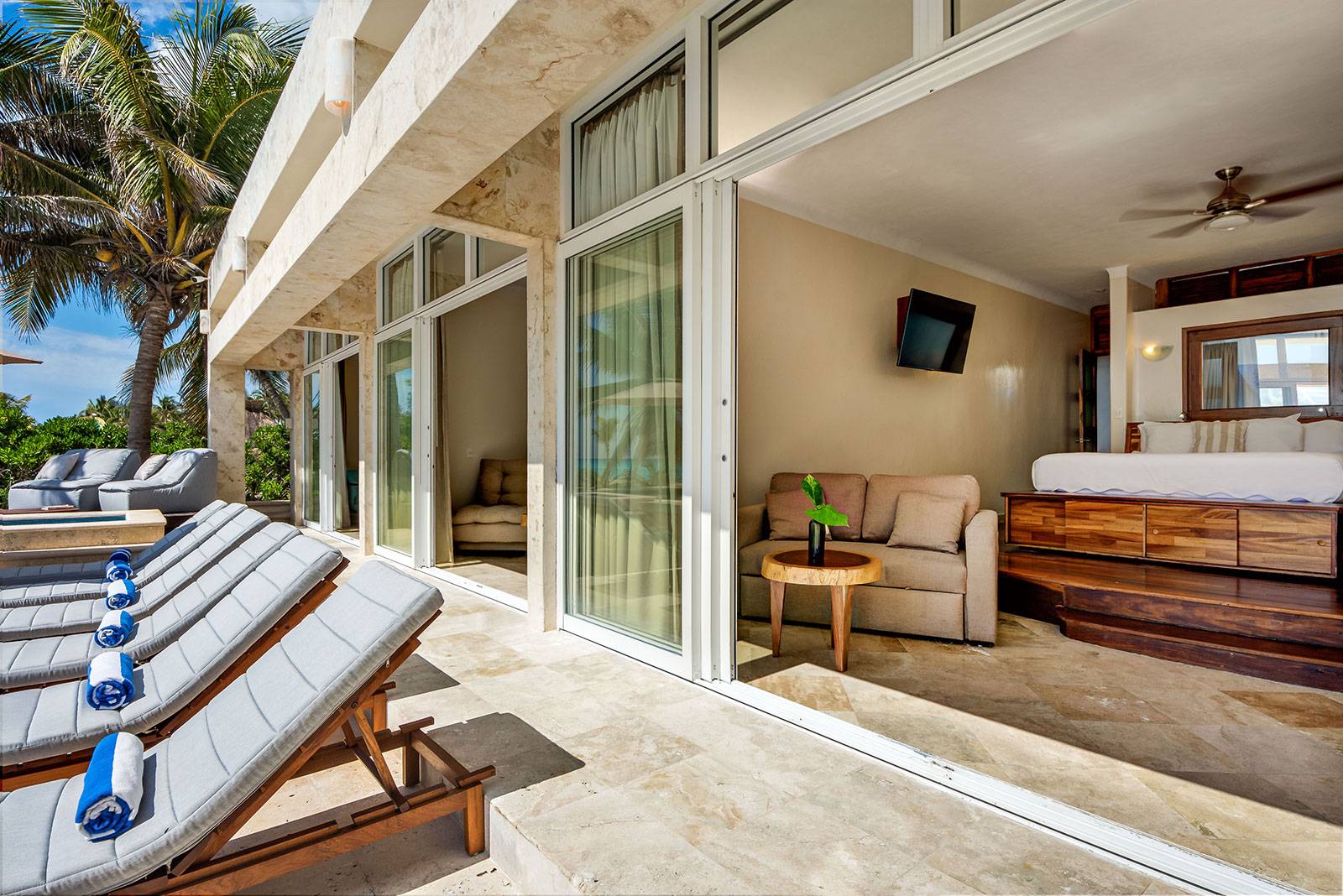 beach house playacar rental 10