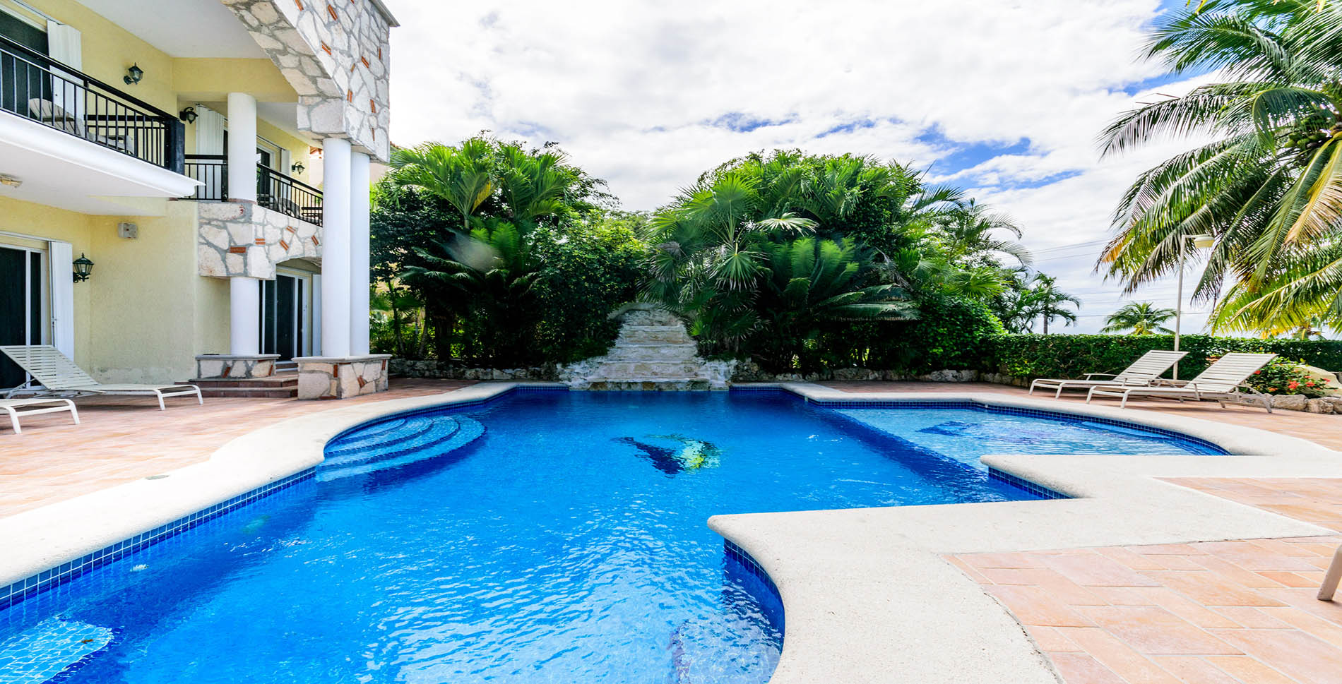 villa uvas 11