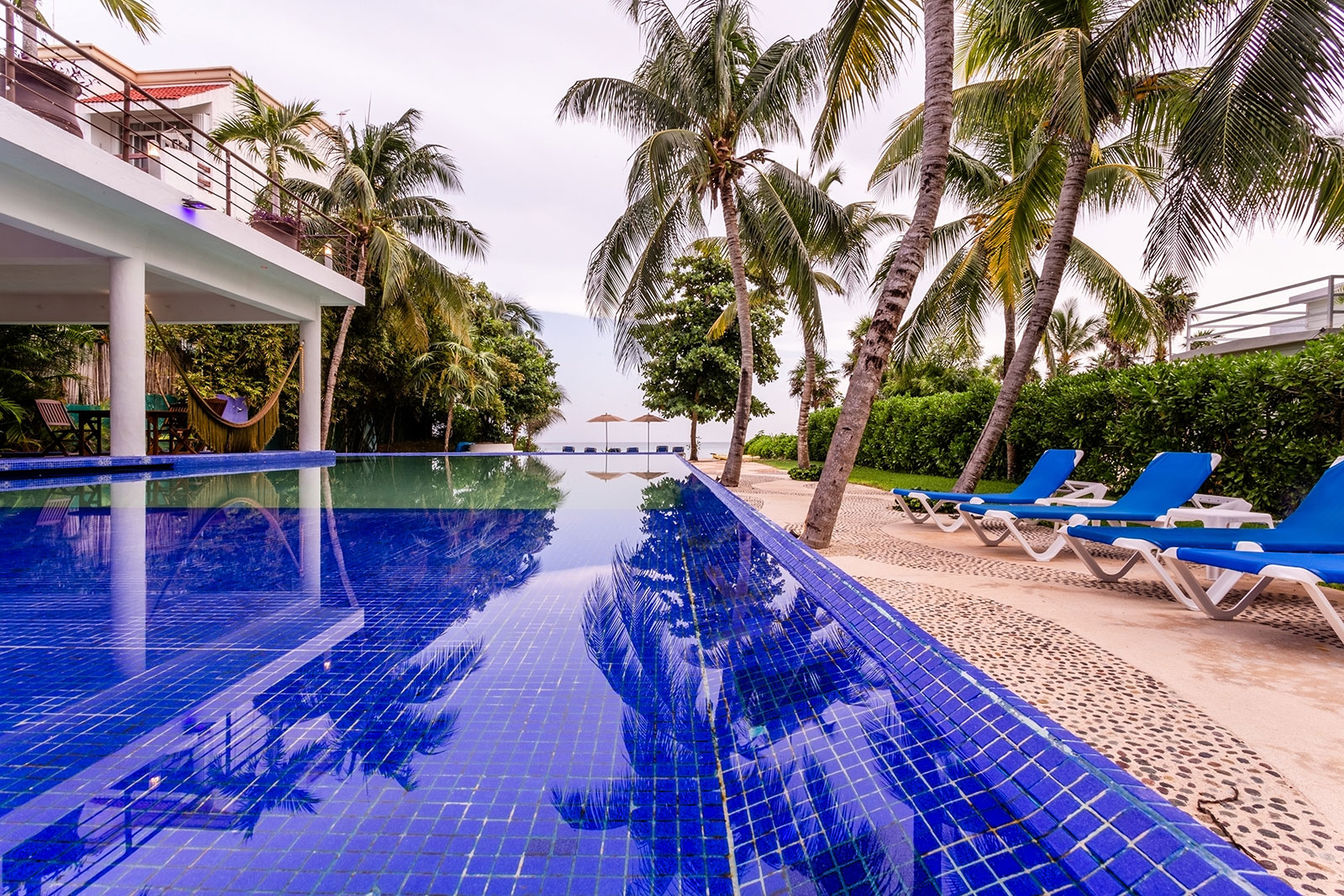 villa bellamar akumal oceanfrontrentals 30