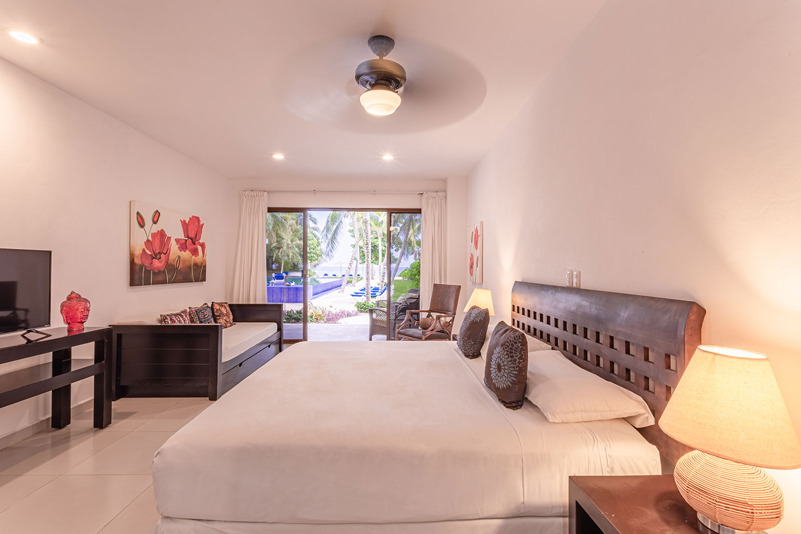 villa bellamar akumal oceanfrontrentals 38