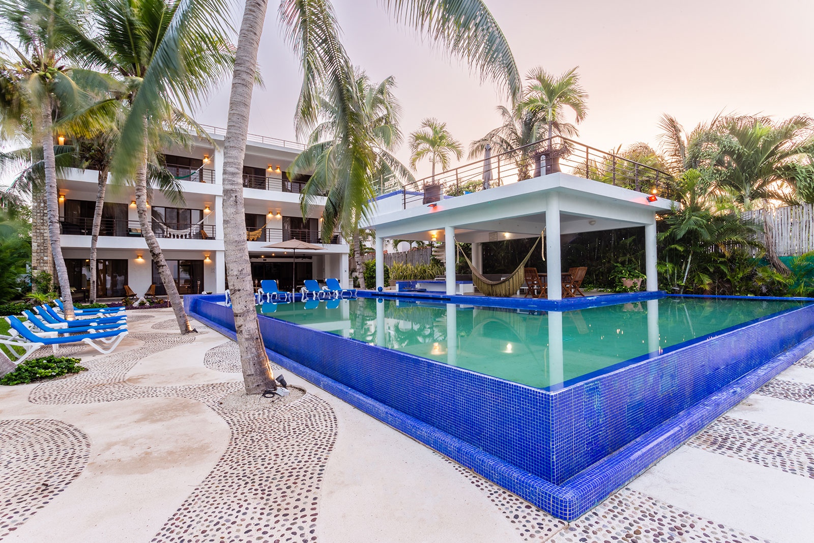 villa bellamar akumal oceanfrontrentals 44
